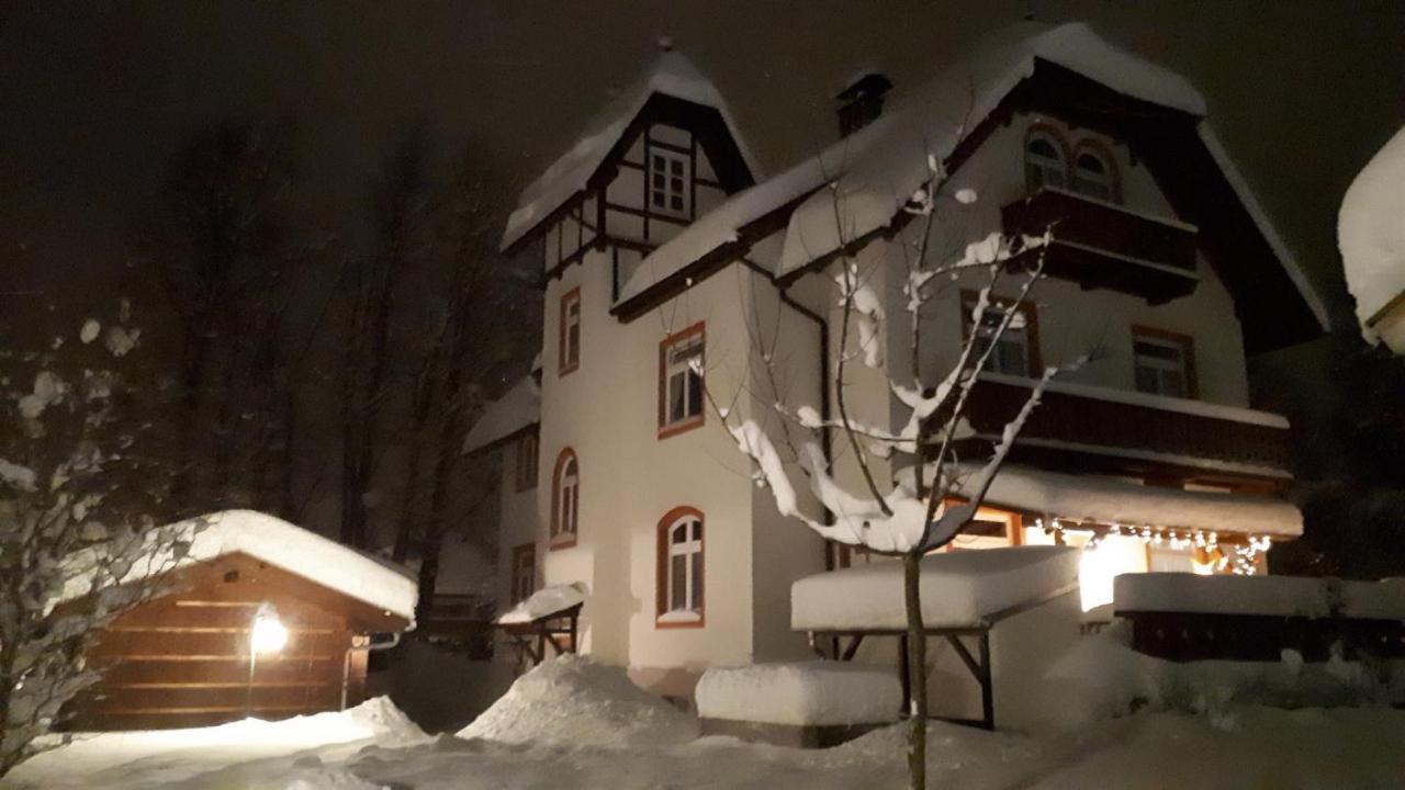 Apartments Alte Villa Garmisch-Partenkirchen Eksteriør bilde